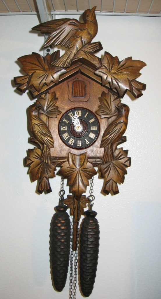 8-Day Cuckoo Clock, traditional design