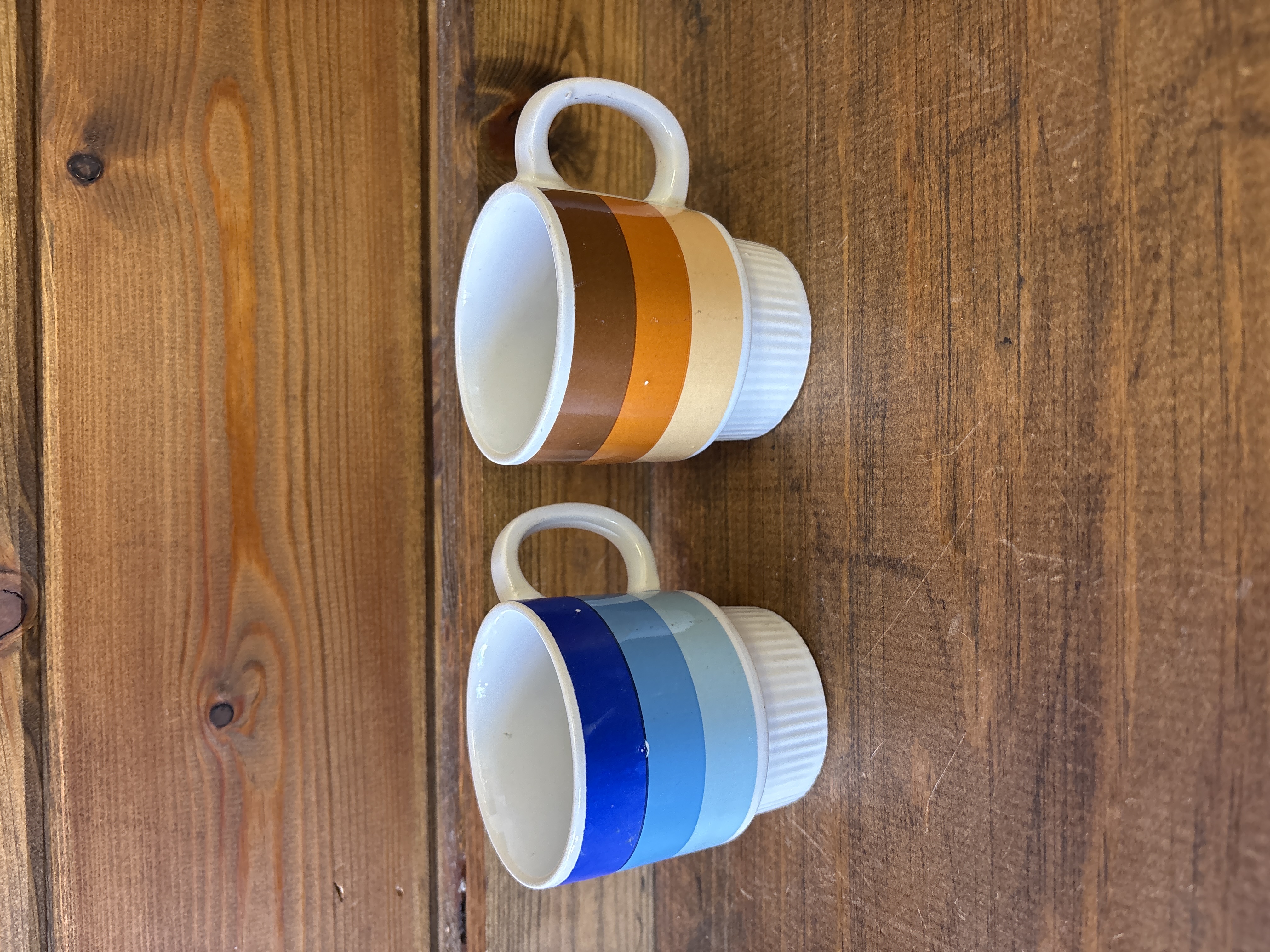 Set of 2 - Vintage Ombré Mugs (Blue and Brown)