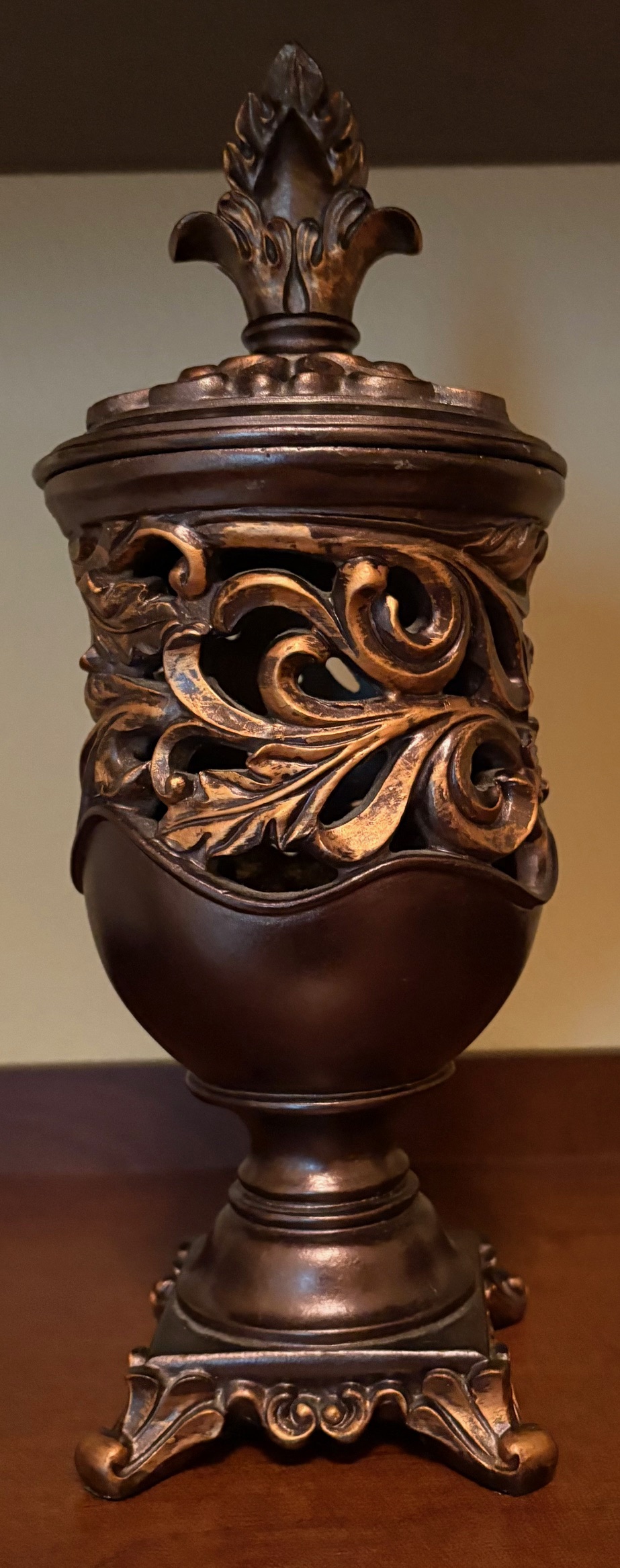 Vase - Decorative