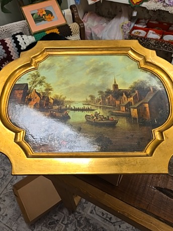 Gold trim tray