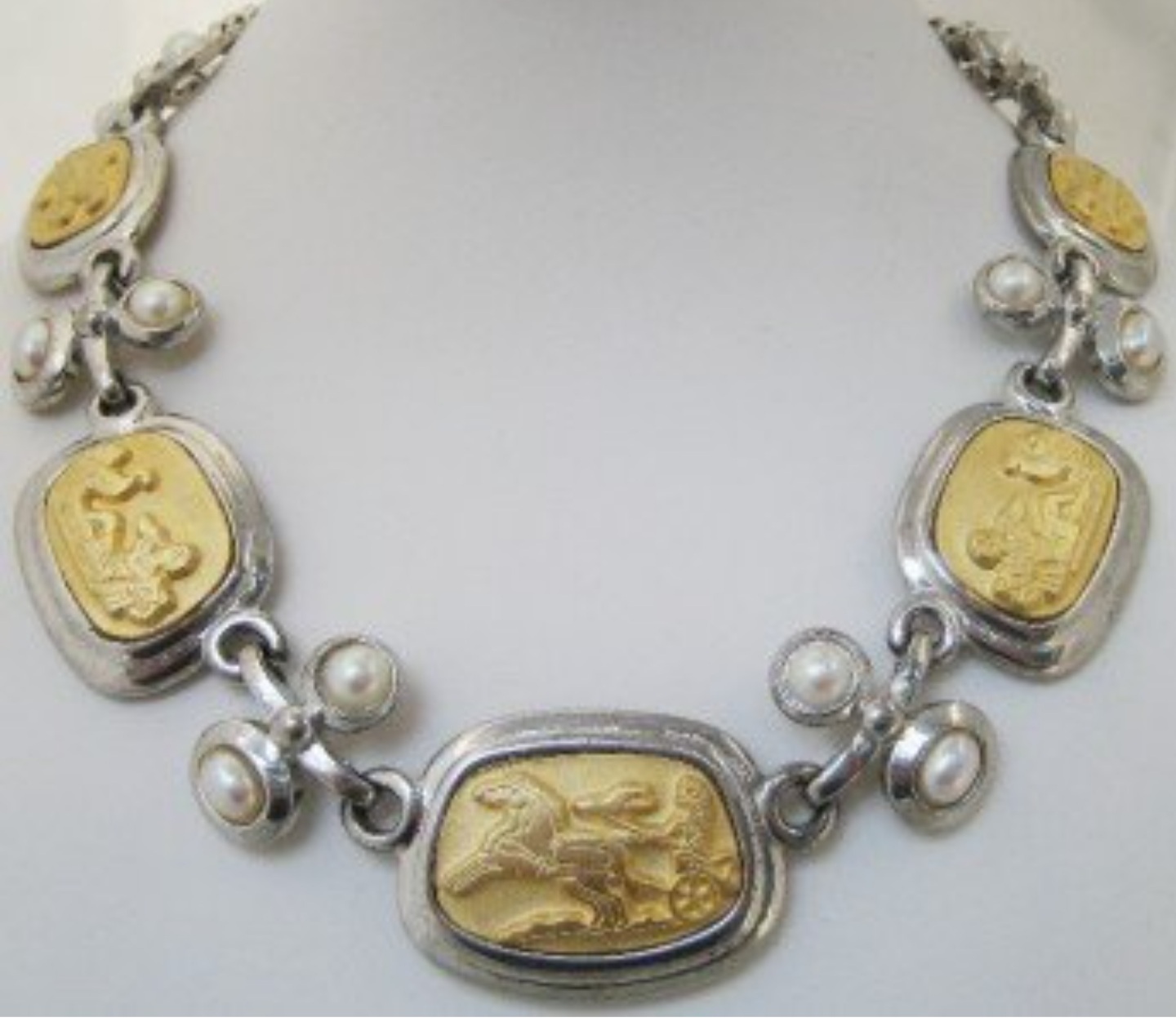 Roman Cameo Necklace (389-1)